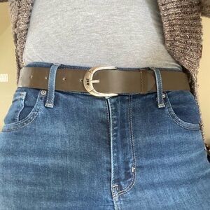 Brown Faux Leather Horseshoe Belt with Silver Hardware size S/M fits waist 24-28